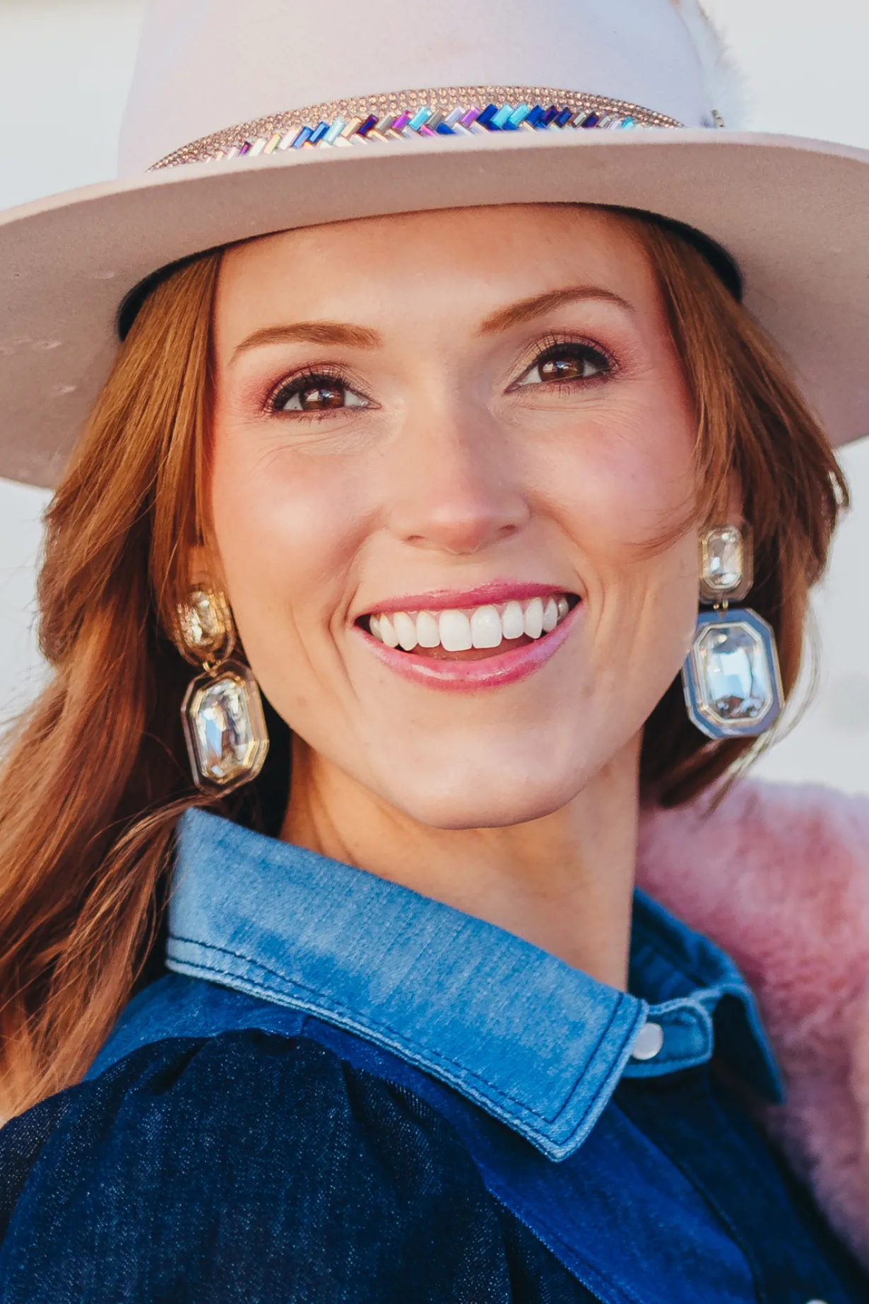 clear_crystal_drop_earrin_2.webp Clear Crystal Drop Earrings-Brianna Cannon Clearance