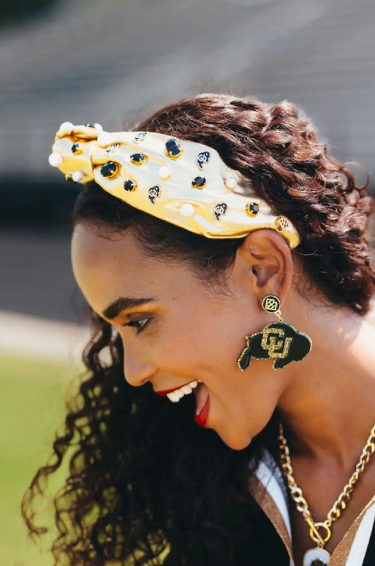 colorado_gold_logo_headba_2.webp Colorado Gold Logo Headband-Brianna Cannon Sale