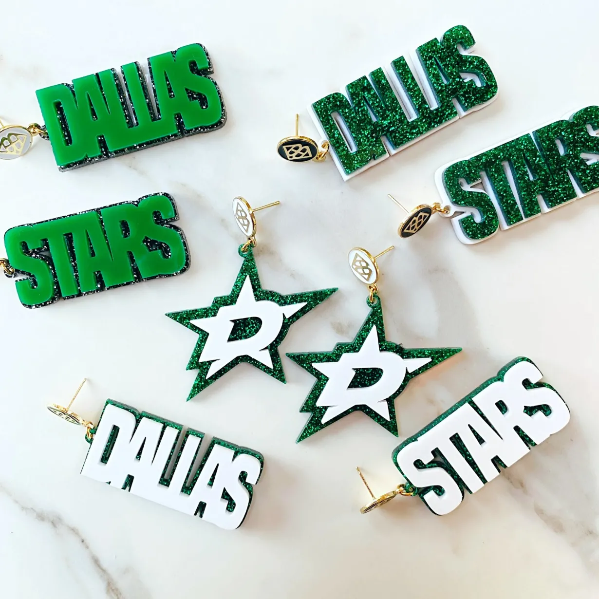 dallas_stars__green_glitt_1.webp Dallas Stars - Green Glitter DALLAS STARS over White with Black Logo Top-Brianna Cannon Outlet