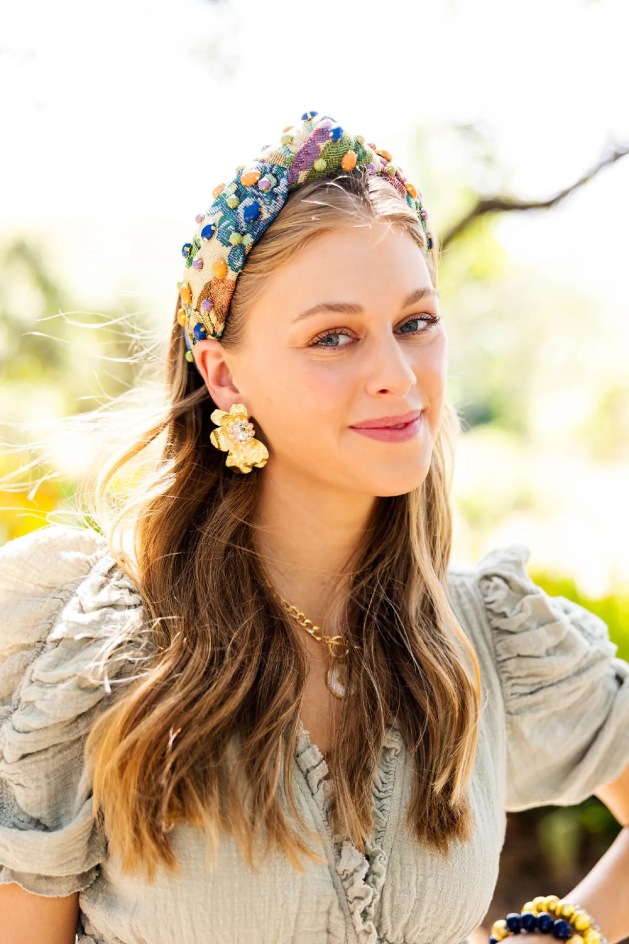 golden_bloom_statement_ea_8.webp Golden Bloom Statement Earrings in White-Brianna Cannon Online