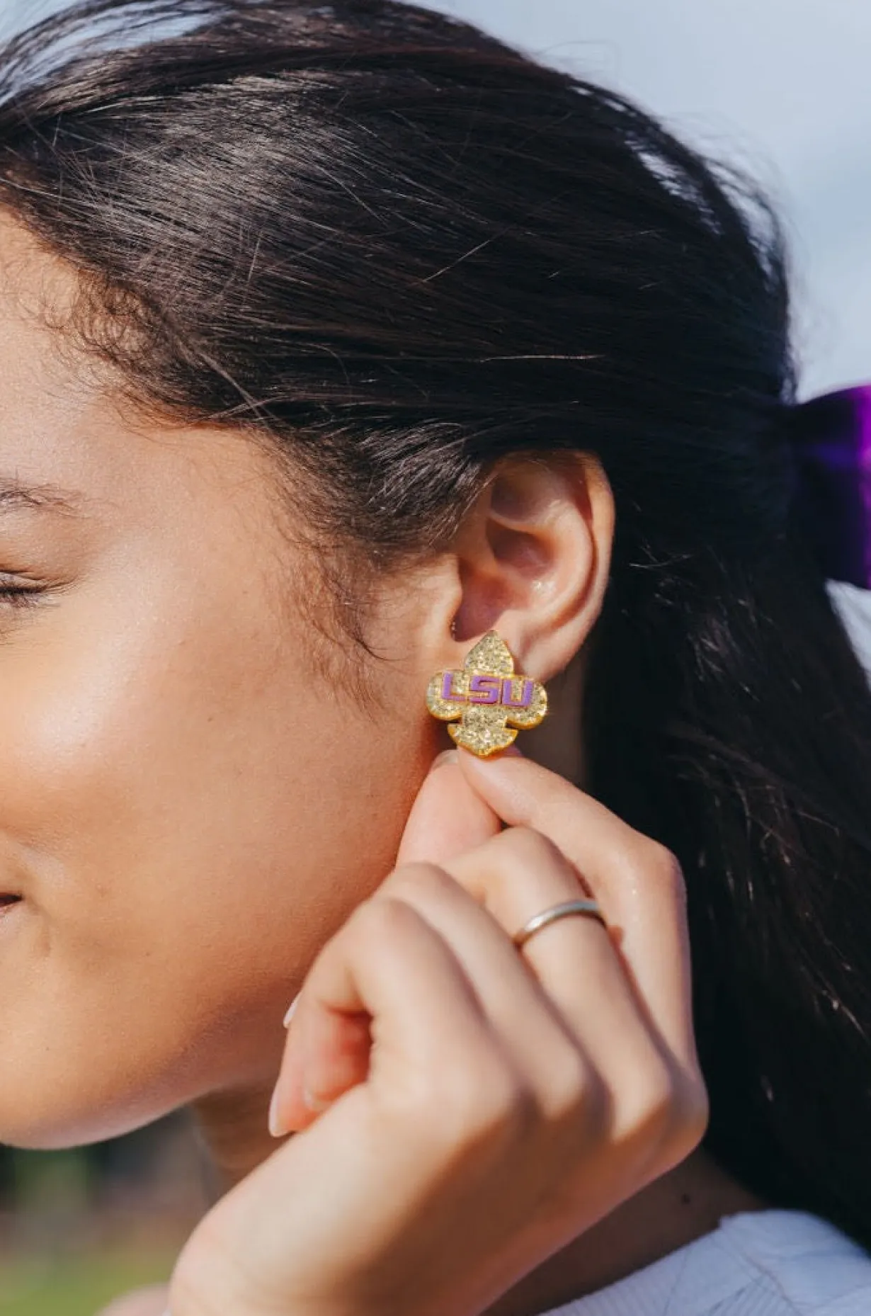 lsu_gold_glitter__purple__2.webp LSU Gold Glitter & Purple LSU Fleur de Lis Stud-Brianna Cannon Fashion