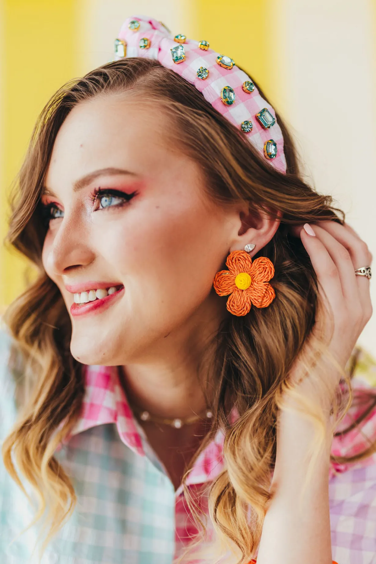 orange_raffia_daisy_earri_1.webp Orange Raffia Daisy Earrings-Brianna Cannon Online