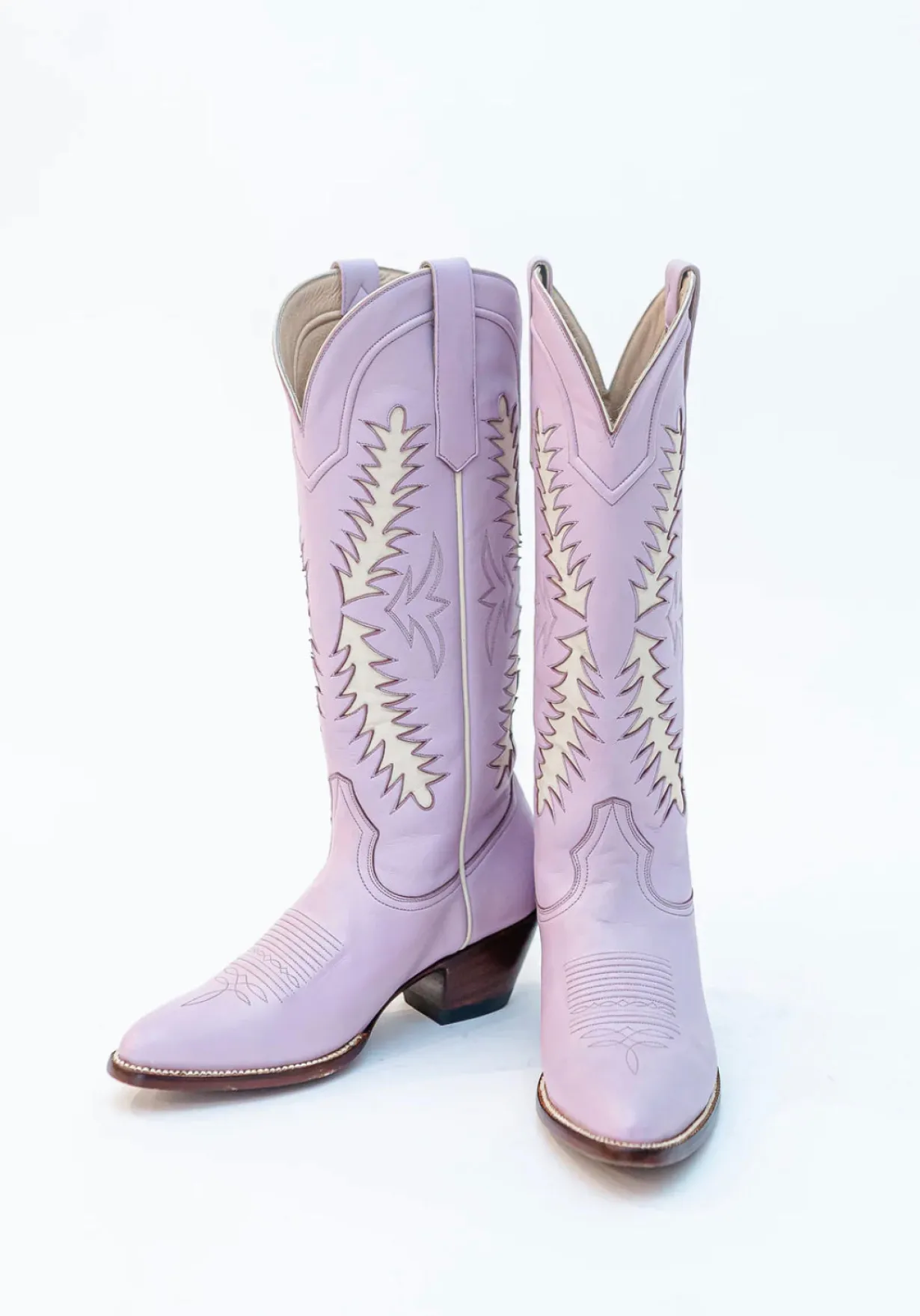 petite_paloma_finnley_boo_0-1.webp Petite Paloma Finnley Boot - Lavender/Bone-Brianna Cannon Outlet