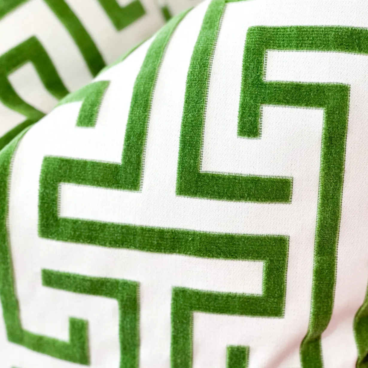 thibaut_designer_pillow_c_3-5.webp Thibaut Designer Pillow Cover - Ming Trail in Green-Brianna Cannon Best