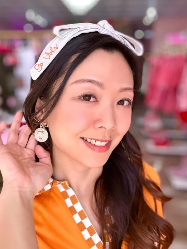 University of Tennessee Logo Pearl Medallion Earring-Brianna Cannon Online